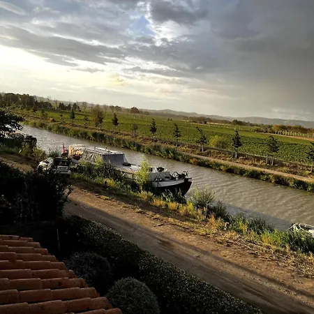 La Maison Du Canal 빌라